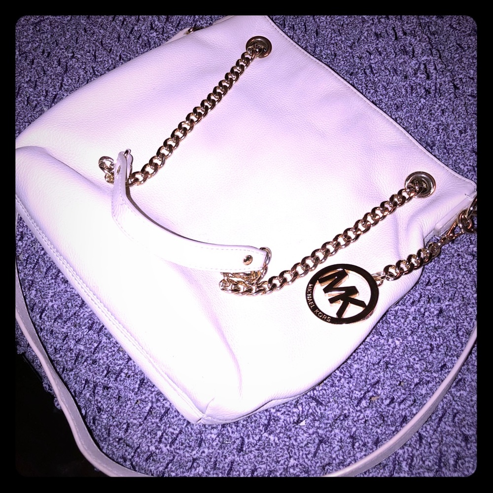 Michael Kors tote with interchangeable straps